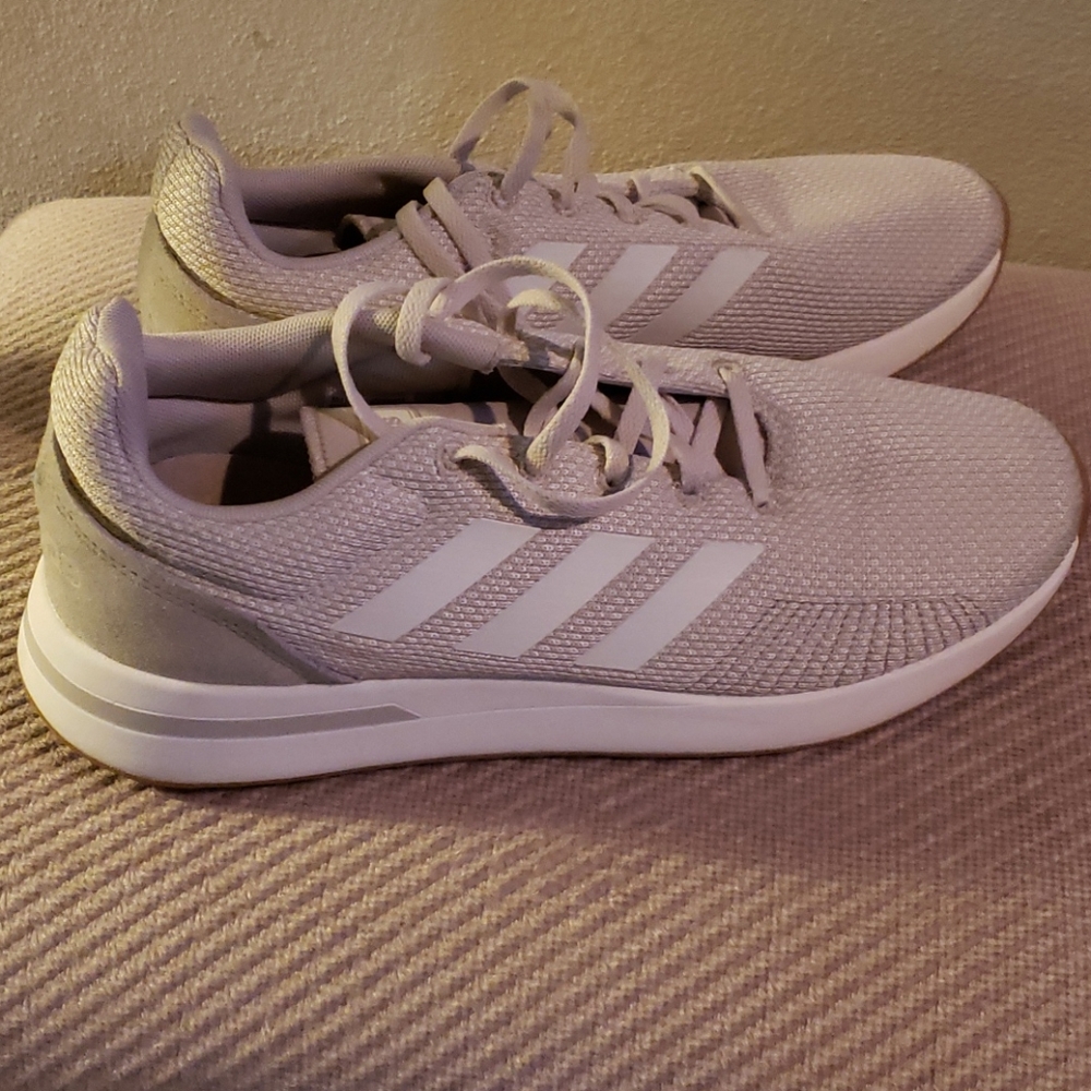 Addidas Ortholite Float Runners.   Sz 9.5